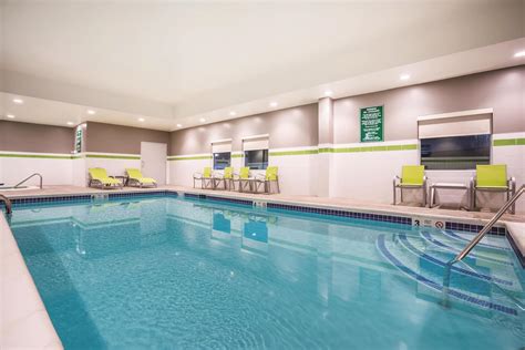 Rexford Hotels .
